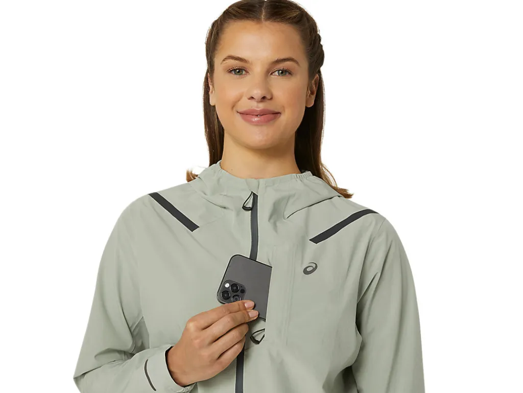 accelerate_waterproof__ja_3-1.webp ASICS Kleding | Jassen en vesten>ACCELERATE WATERPROOF 2.0 JACKET Olive Grey