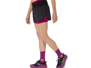 ASICS Kleding | Trail running>FUJITRAIL 2-N-1 SHORT Performance Black/Blackberry