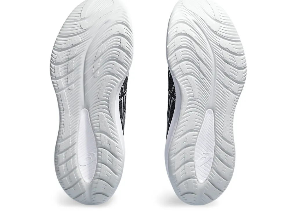 gelcumulus__6-9.webp ASICS GEL-CUMULUS™ | Hardloopschoenen>GEL-CUMULUS 26 Black/Concrete