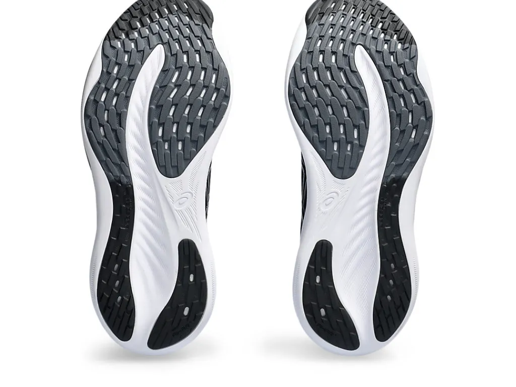 gelnimbus__6-16.webp ASICS GEL-NIMBUS™ | Hardloopschoenen>GEL-NIMBUS 26 Black/Graphite Grey