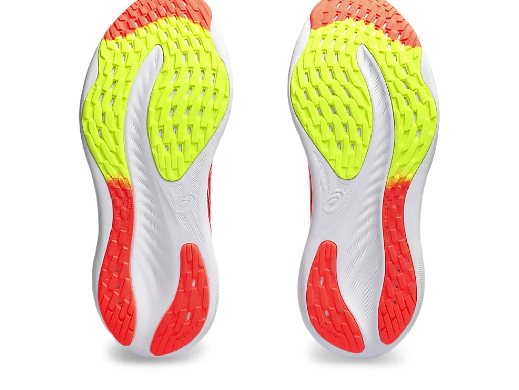 gelnimbus__6-3.webp ASICS GEL-NIMBUS™ | Hardloopschoenen>GEL-NIMBUS 26 Sunrise Red/Pure Silver
