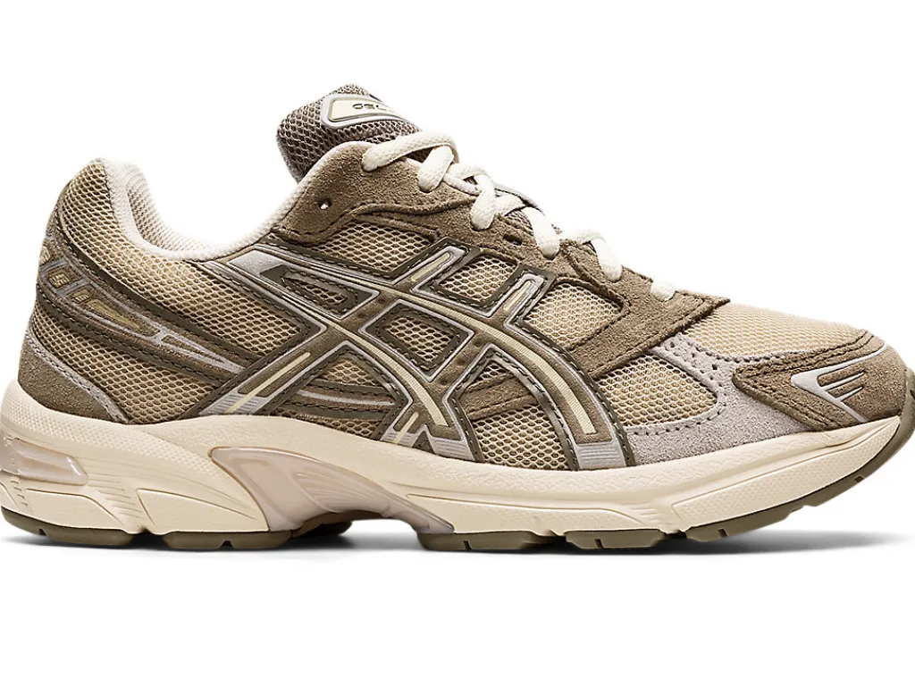geltrade_0-3.webp ASICS Sportstyle | Vintage Tech>GEL-1130™ Wood Crepe/Mink