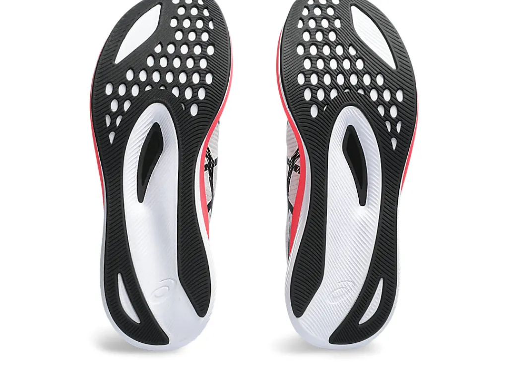 magic_speed__6-6.webp ASICS MAGIC SPEED™ | Run faster>MAGIC SPEED 3 White/Black