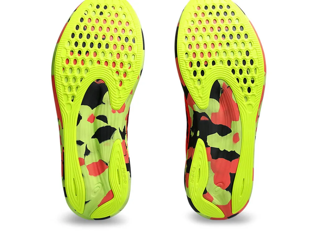 noosa_tri__6-4.webp ASICS NOOSA TRI™ | Run faster>NOOSA TRI 15 Sunrise Red/Black