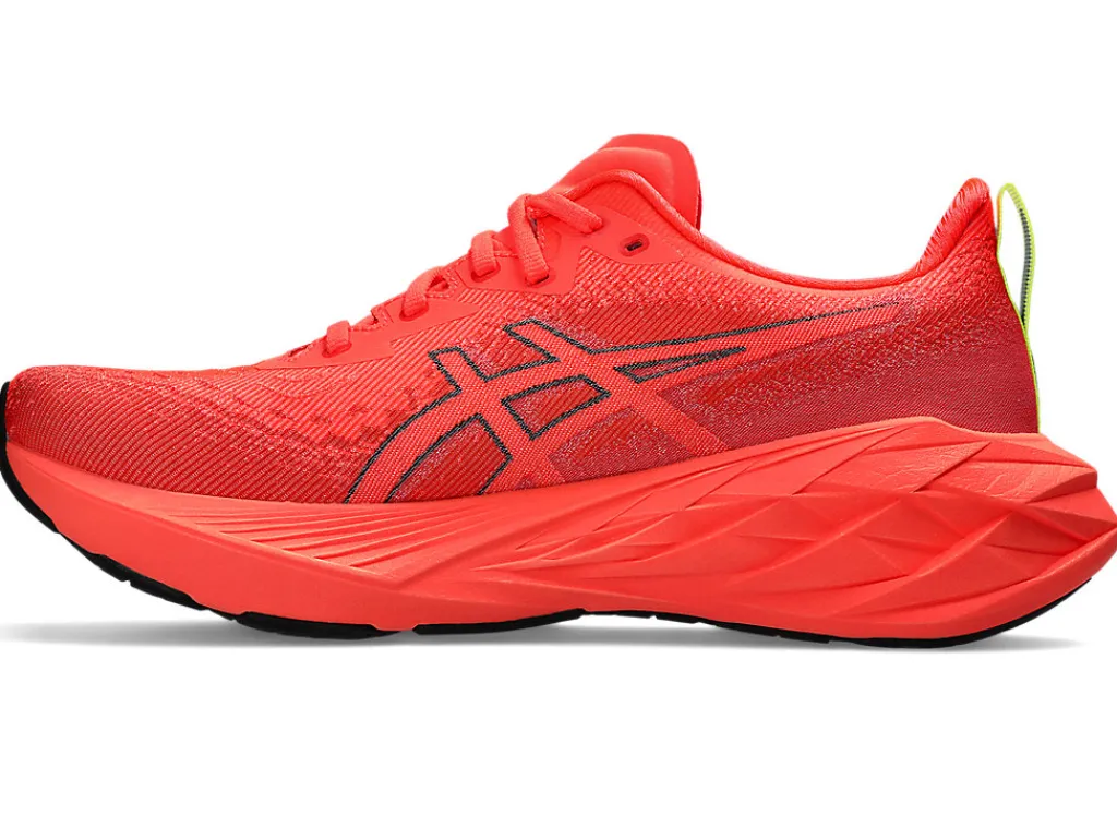 novablast__3.webp ASICS NOVABLAST™ | Run faster>NOVABLAST 4 Sunrise Red/True Red